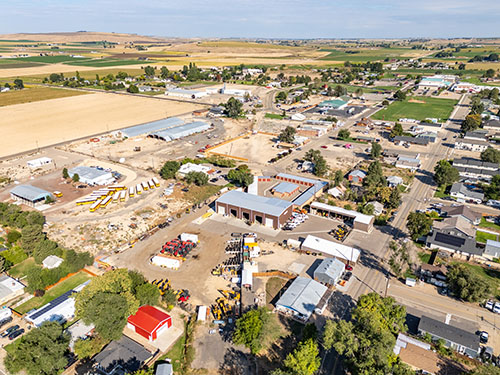 Global Tractor Facility 14