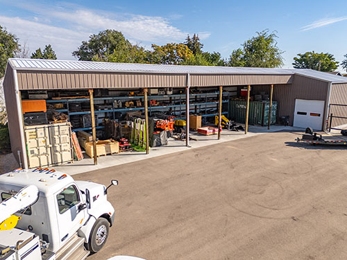 Global Tractor Facility 19