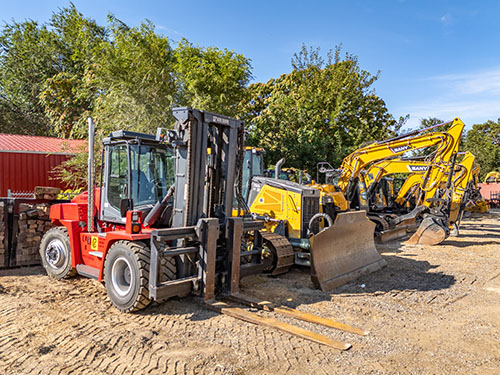 Global Tractor Facility 27