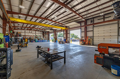 Global Tractor Facility 40