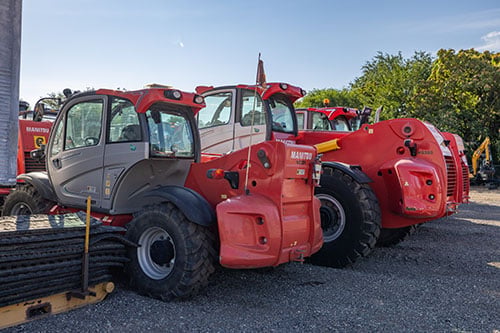 Global Tractor Facility 51